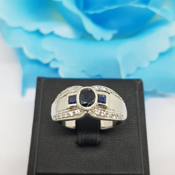 SSR872 : แหวนเงินแท้ 925 ฝัง Sapphire