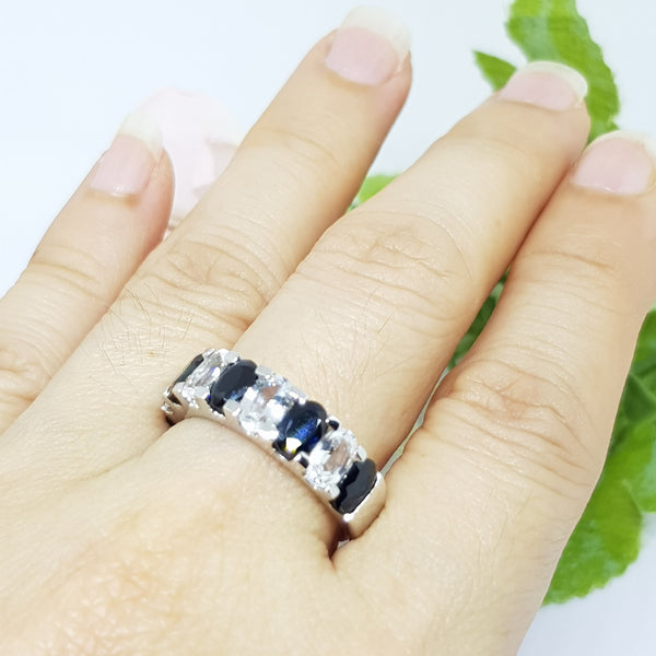 SJR11545 : แหวนเงินแท้ 925 ฝัง Blue Sapphire